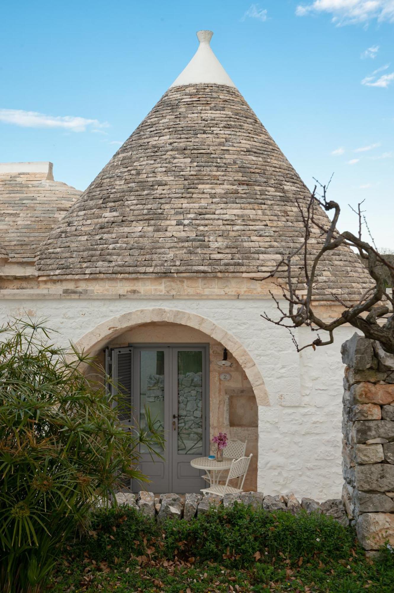 Agriturismo Masseria Aprile Locorotondo Exterior photo