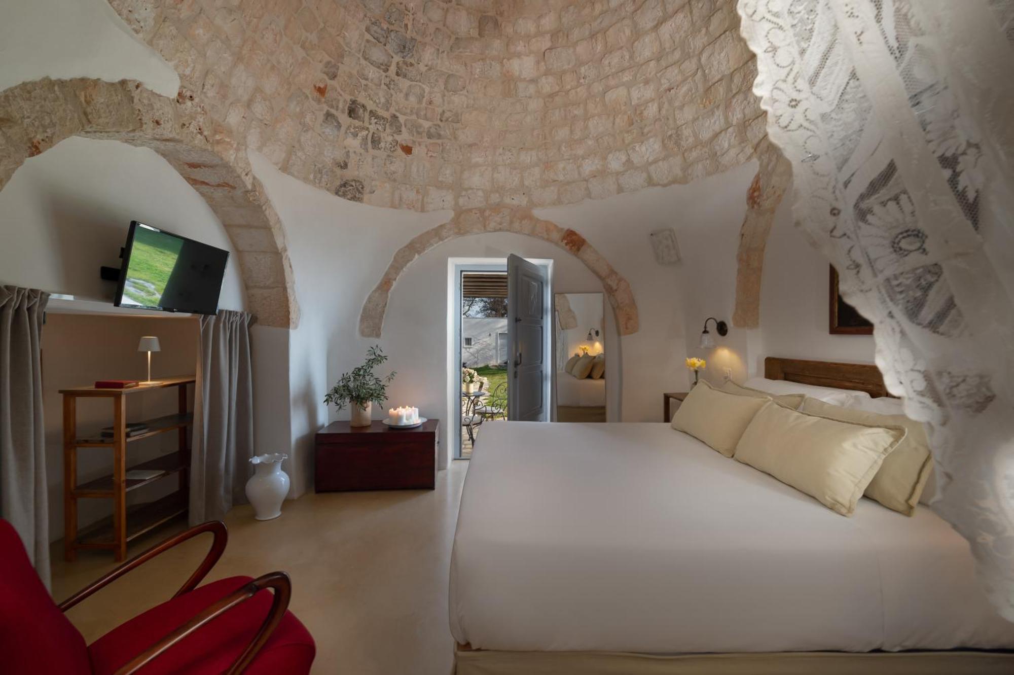 Agriturismo Masseria Aprile Locorotondo Exterior photo
