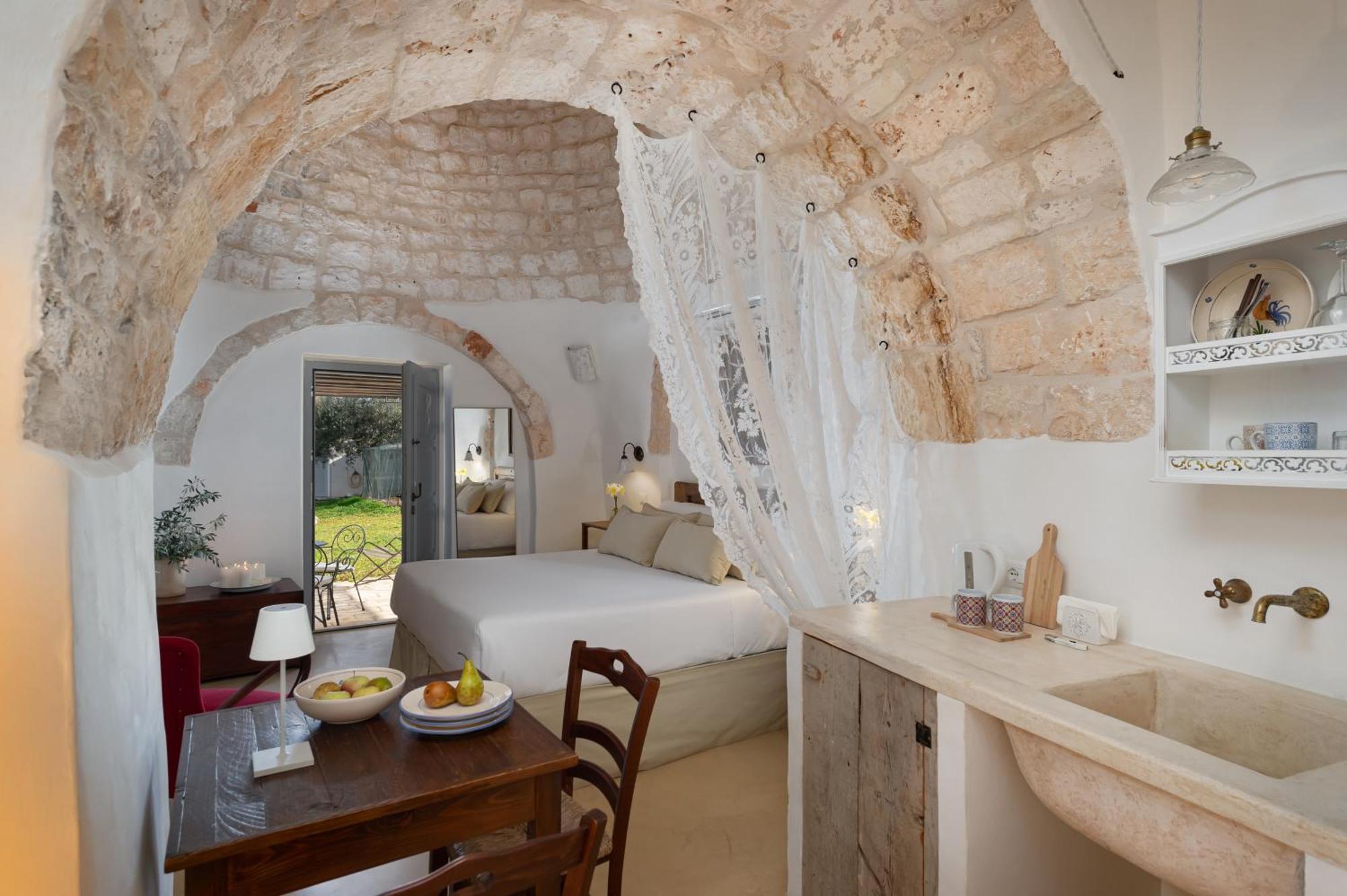 Agriturismo Masseria Aprile Locorotondo Exterior photo